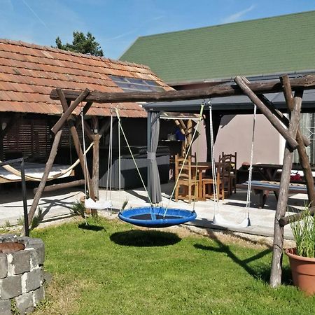 Ferienwohnung Novakporta Vendeghaz Lakhegy Exterior foto