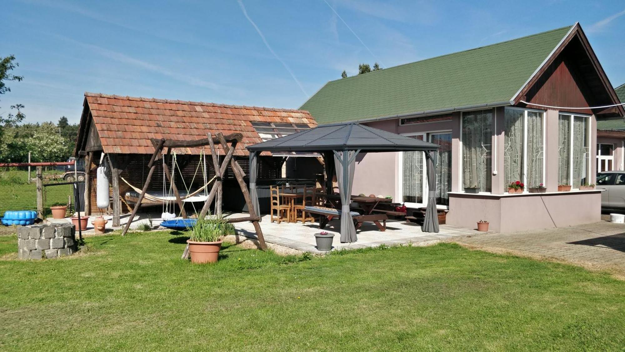 Ferienwohnung Novakporta Vendeghaz Lakhegy Exterior foto